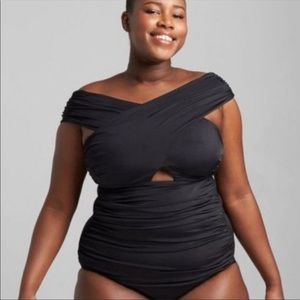 Lane Bryant Fitted Wrap Over No Wire Swim Tankini Top in Black